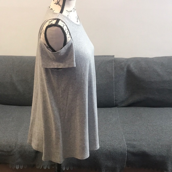 🦋 EUC like new Joan Vass cold shoulder top s… - Picture 2 of 6